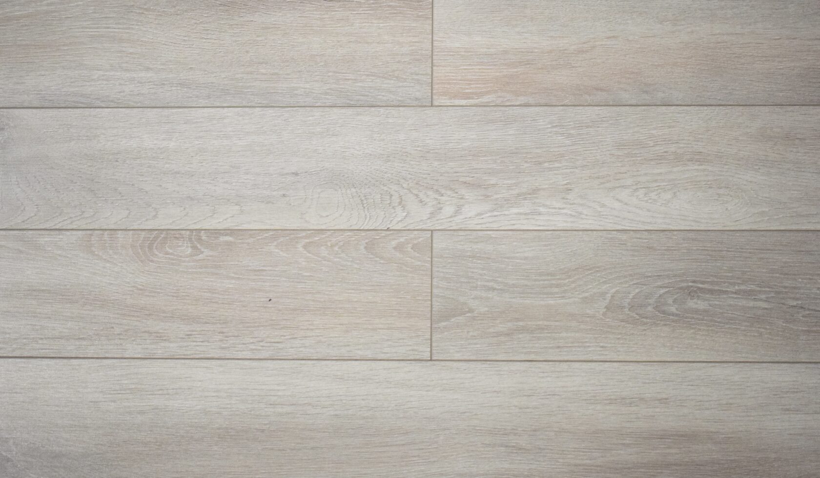Ламинат FlooraHouse Премиум Дуб Arctic B526