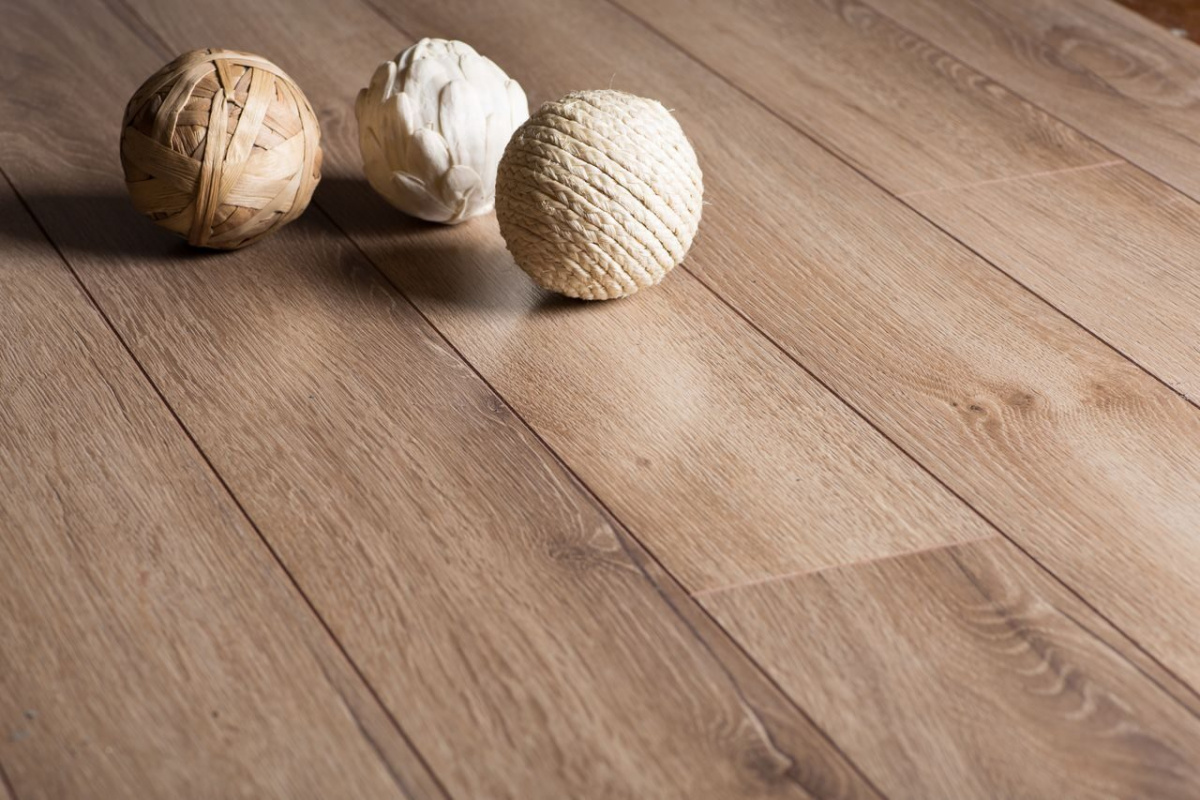 Ламинат Kronopol Platinium Linea 3501 Murano Oak